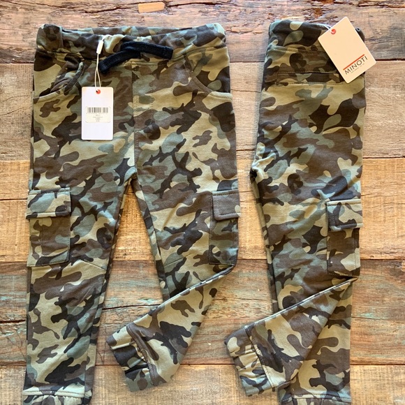 New -Kids  Camouflage Unisex Cargo Joggers pants - Picture 2 of 2